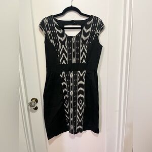 Jennifer Glasgow Sleeveless Dress – Size Medium